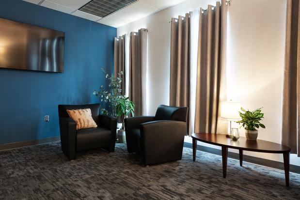 Images Pasadena Villa Outpatient - Knoxville