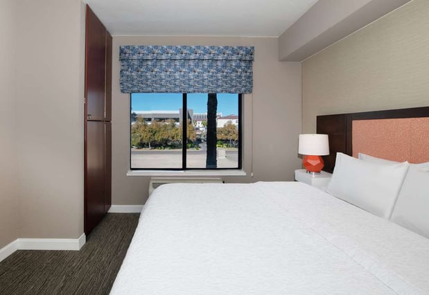 Images Hampton Inn Phoenix-Airport North