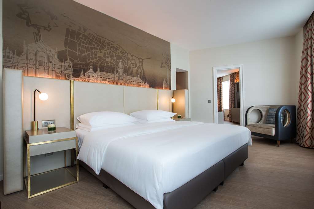 Suite Radisson Blu Hotel, Antwerp City Centre Antwerpen 03 203 12 34