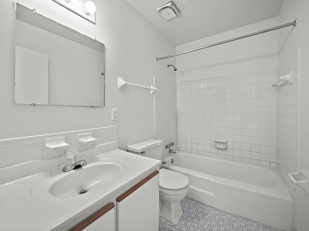 Images Central Square Apartments