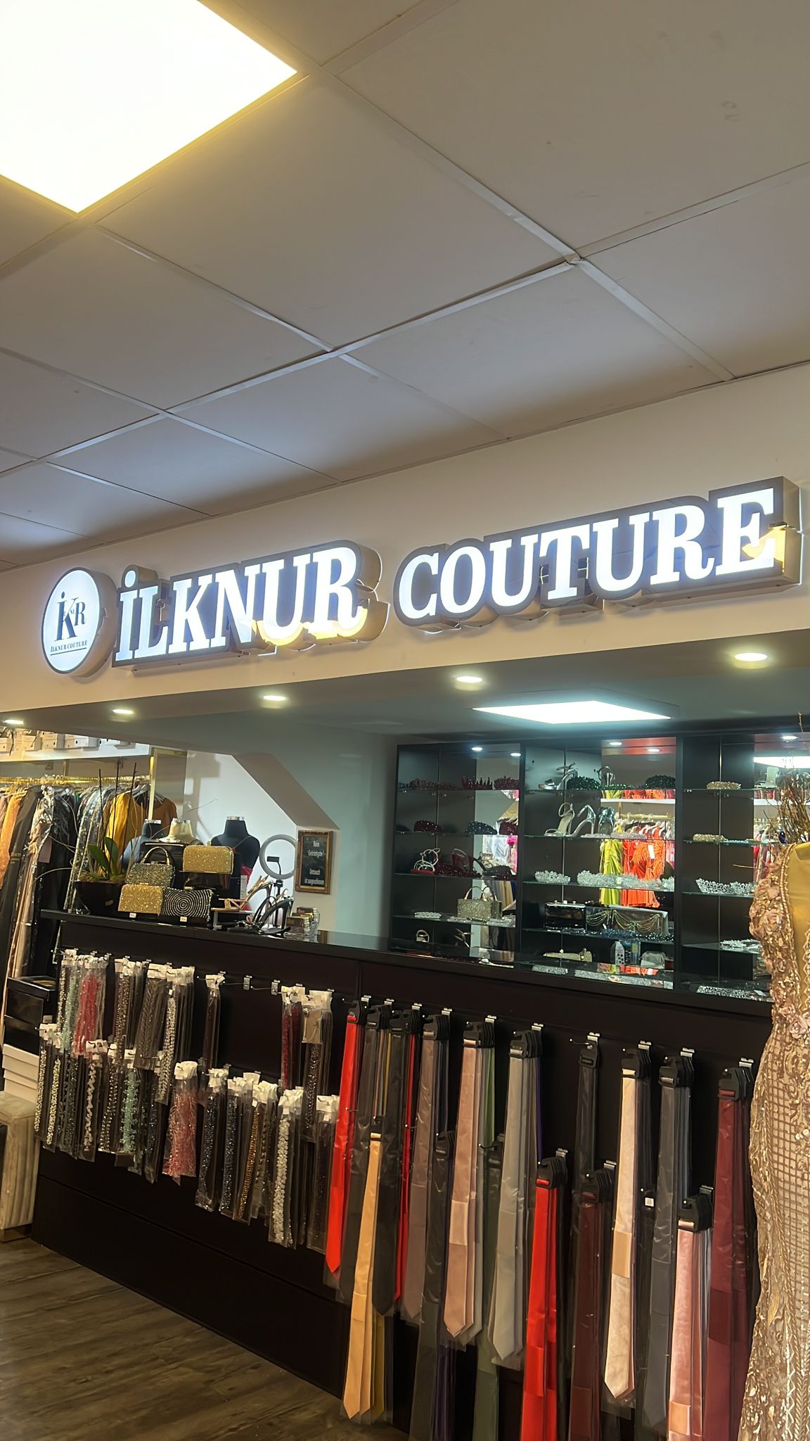 Kundenbild groß 82 Ilknur Couture