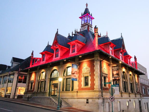 Images Holiday Inn Express & Suites Clarksville North by IHG