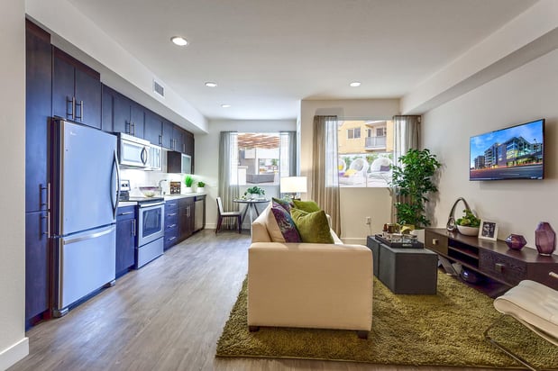 Images Camden Glendale Apartments