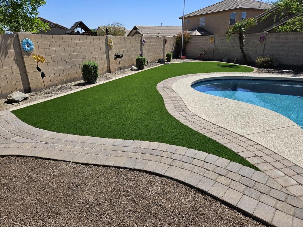 Topp Turf provides premium landscape turf designed to enhance the appearance and usability of any outdoor space. Perfect for residential yards and recreational areas, our turf offers a clean, green look with lasting durability. It's a low-maintenance solution that brings consistent beauty to your landscape all year long.