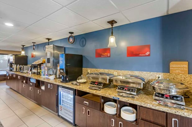 Images Best Western Plus Landmark Inn