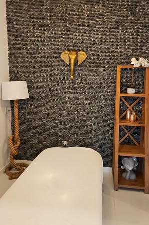 Images Neo Brickell Massage