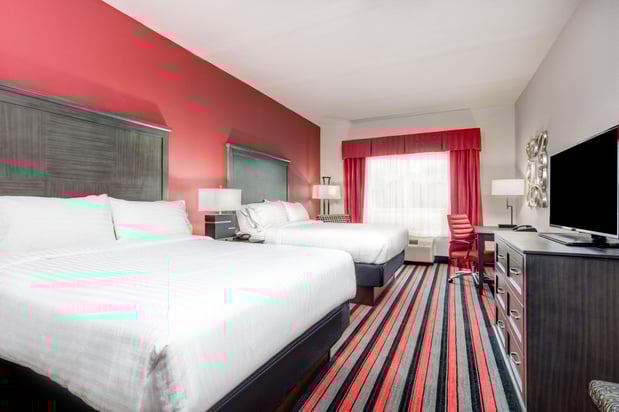 Images Holiday Inn & Suites Lafayette North by IHG