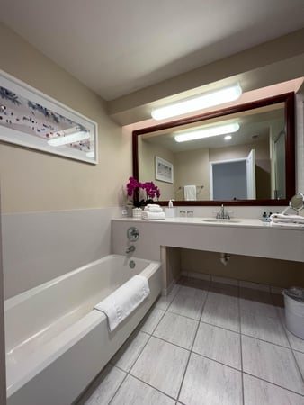 Images The Capri Inn