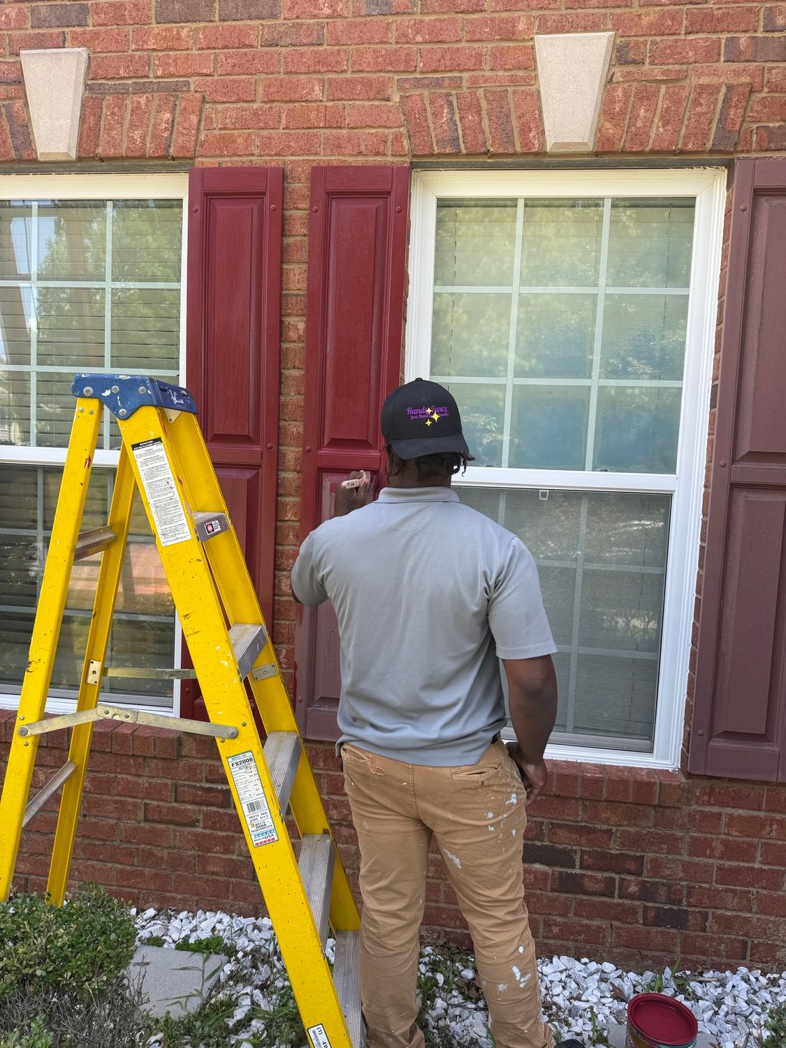 Handy Fancy Junk Removal And Cleaning Image