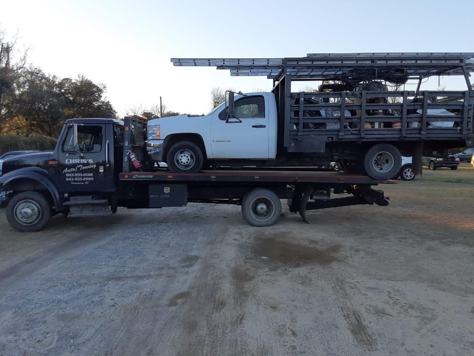 Call now for a reliable towing service!