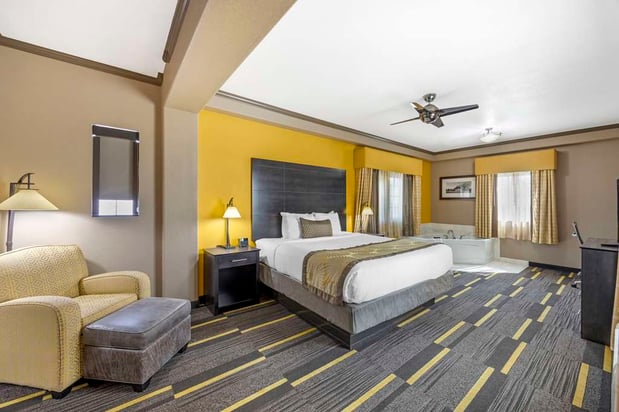 Images Best Western Plus Emerald Inn & Suites