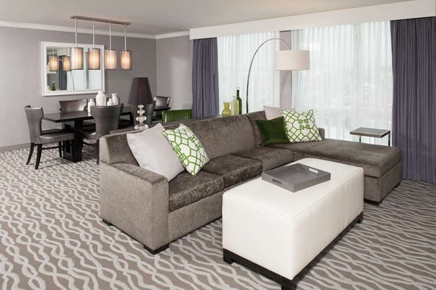 Images DoubleTree by Hilton Hotel Chicago - North Shore Conference Center