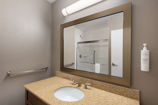Images Hampton Inn & Suites Harrisburg/North