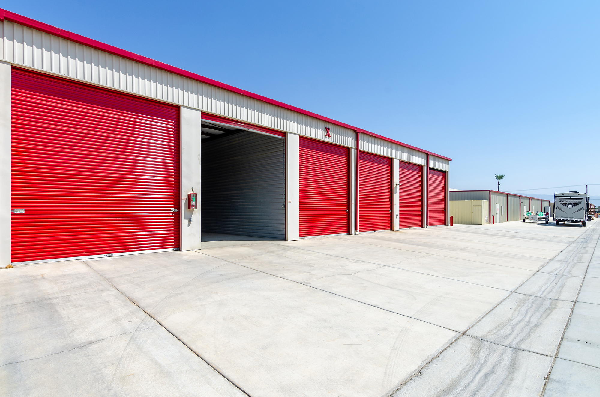 Drive-up Storage in Palm Desert, CA.