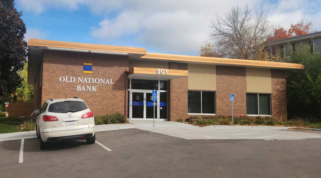 Old National Bank Image