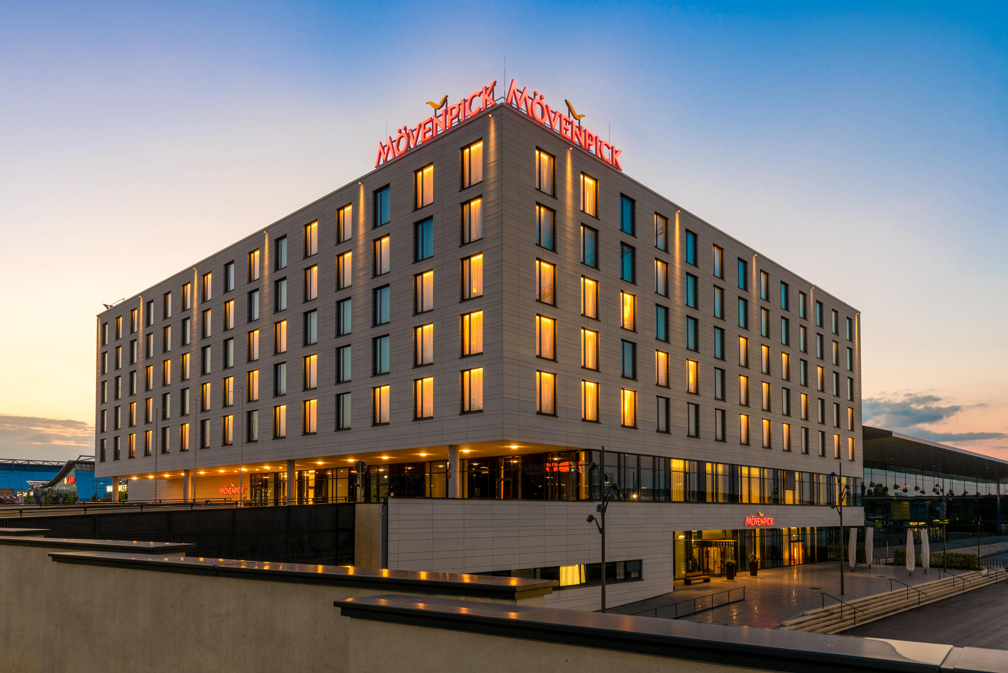 Kundenbild groß 3 Mövenpick Hotel Stuttgart Messe & Congress