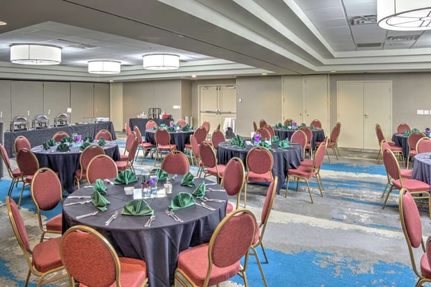 Images Embassy Suites by Hilton Indianapolis North