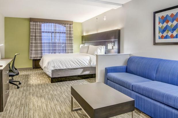 Images Holiday Inn Express & Suites Longview North by IHG
