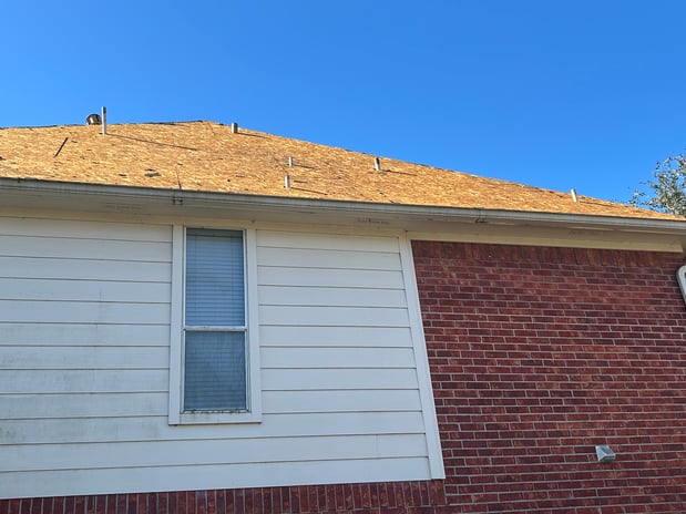 Images Dlg roofing company inc