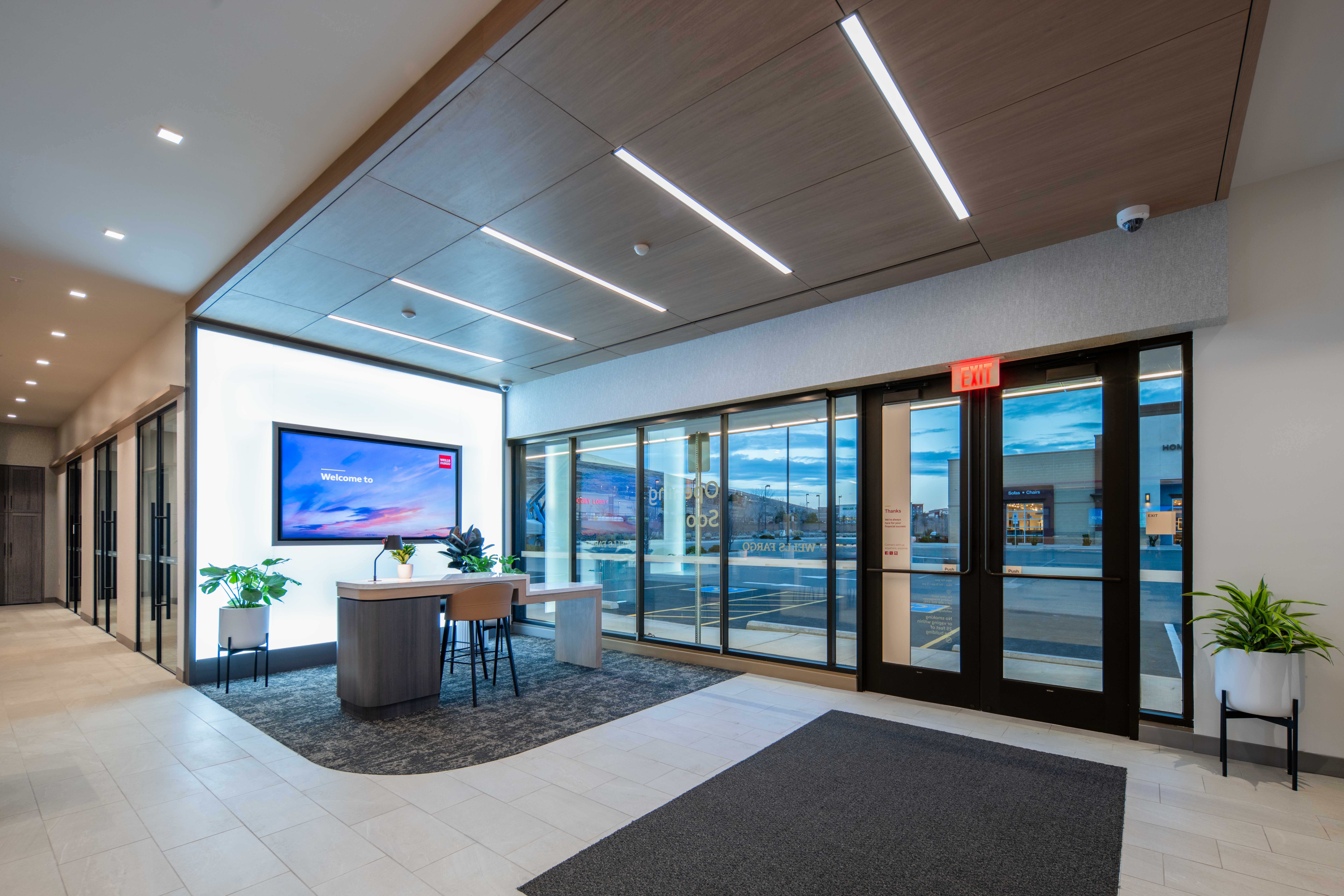 Wells Fargo Bank Image