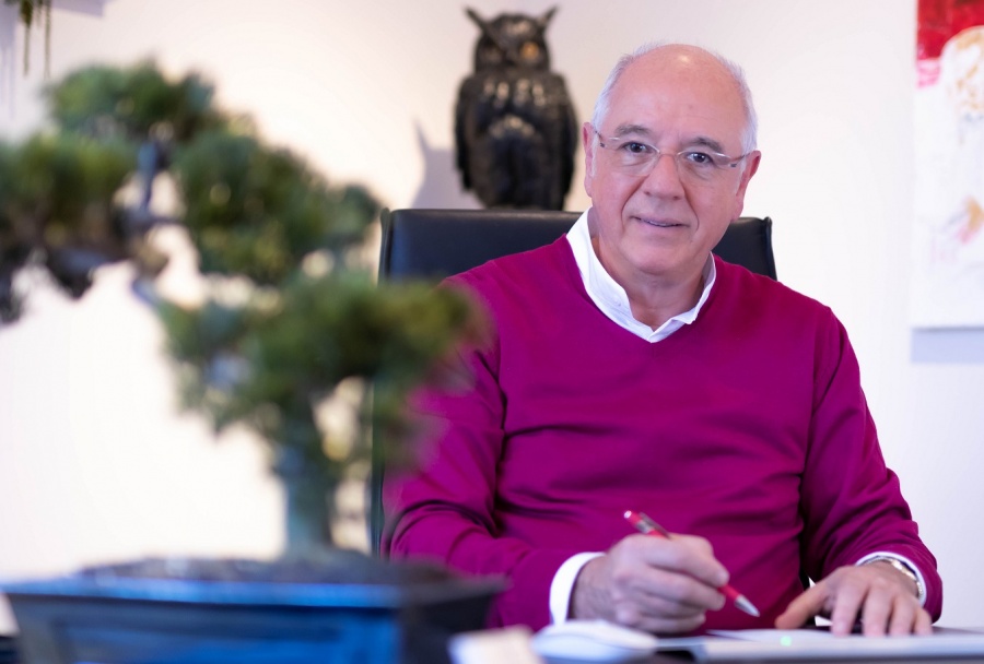 Prof. h.c. Dr. med. Istvan Kocsis, Spiegelgasse 13 in Wiesbaden