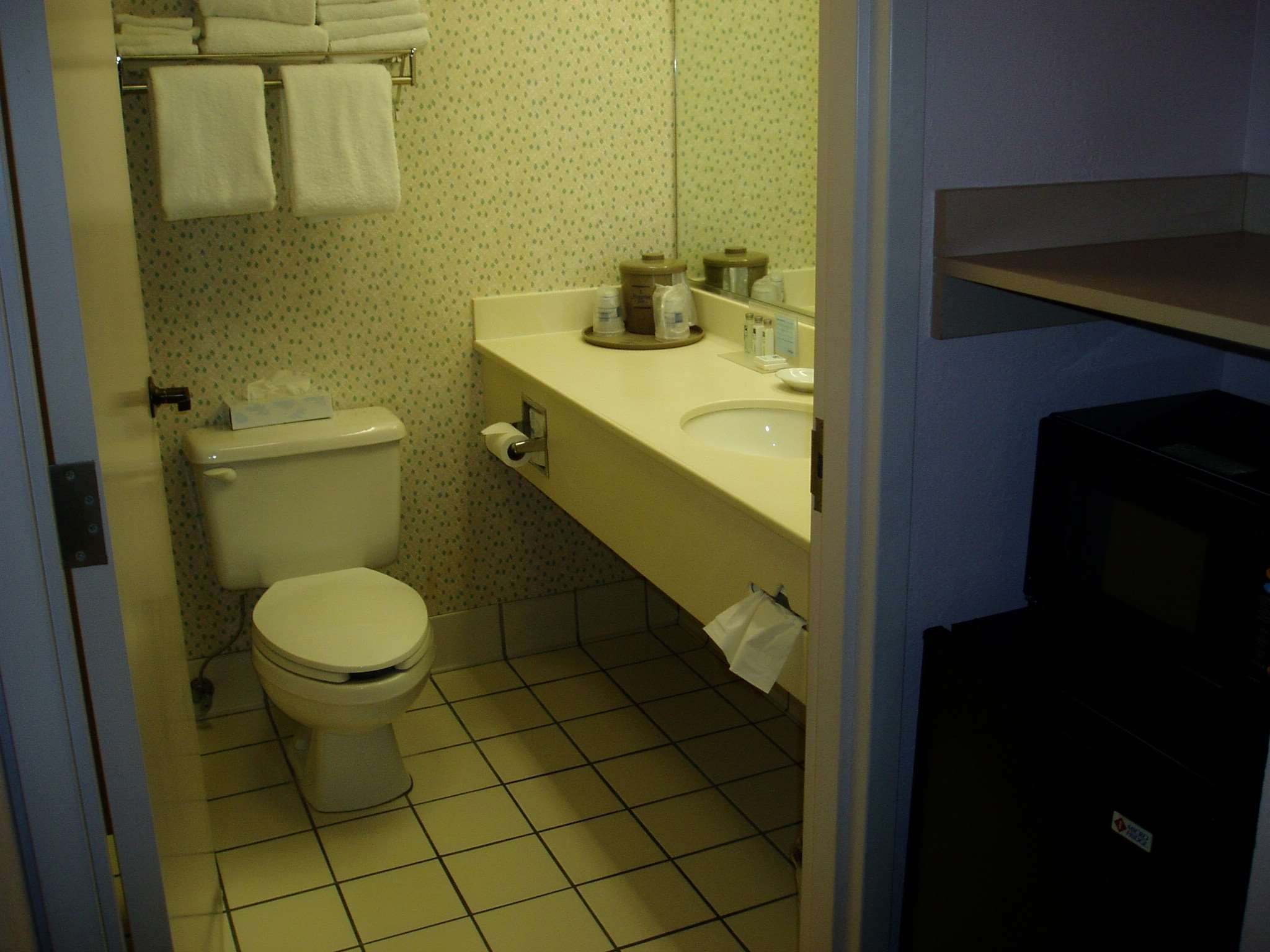 Guest room