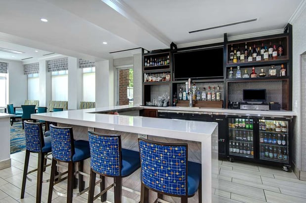 Images Hilton Garden Inn Detroit Metro Airport