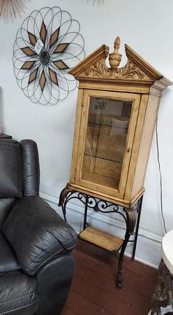 Images Tammy's Affordable Furniture, Antiques & More