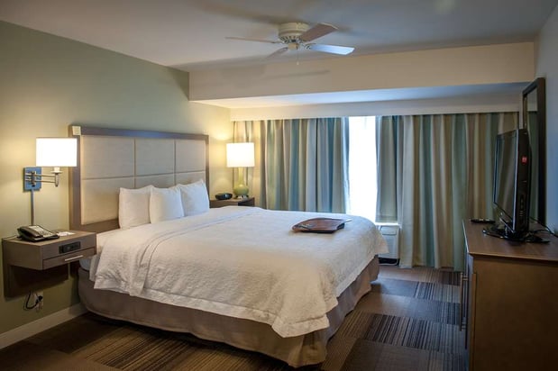 Images Hampton Inn & Suites New Orleans-Elmwood/Clearview Parkway Area