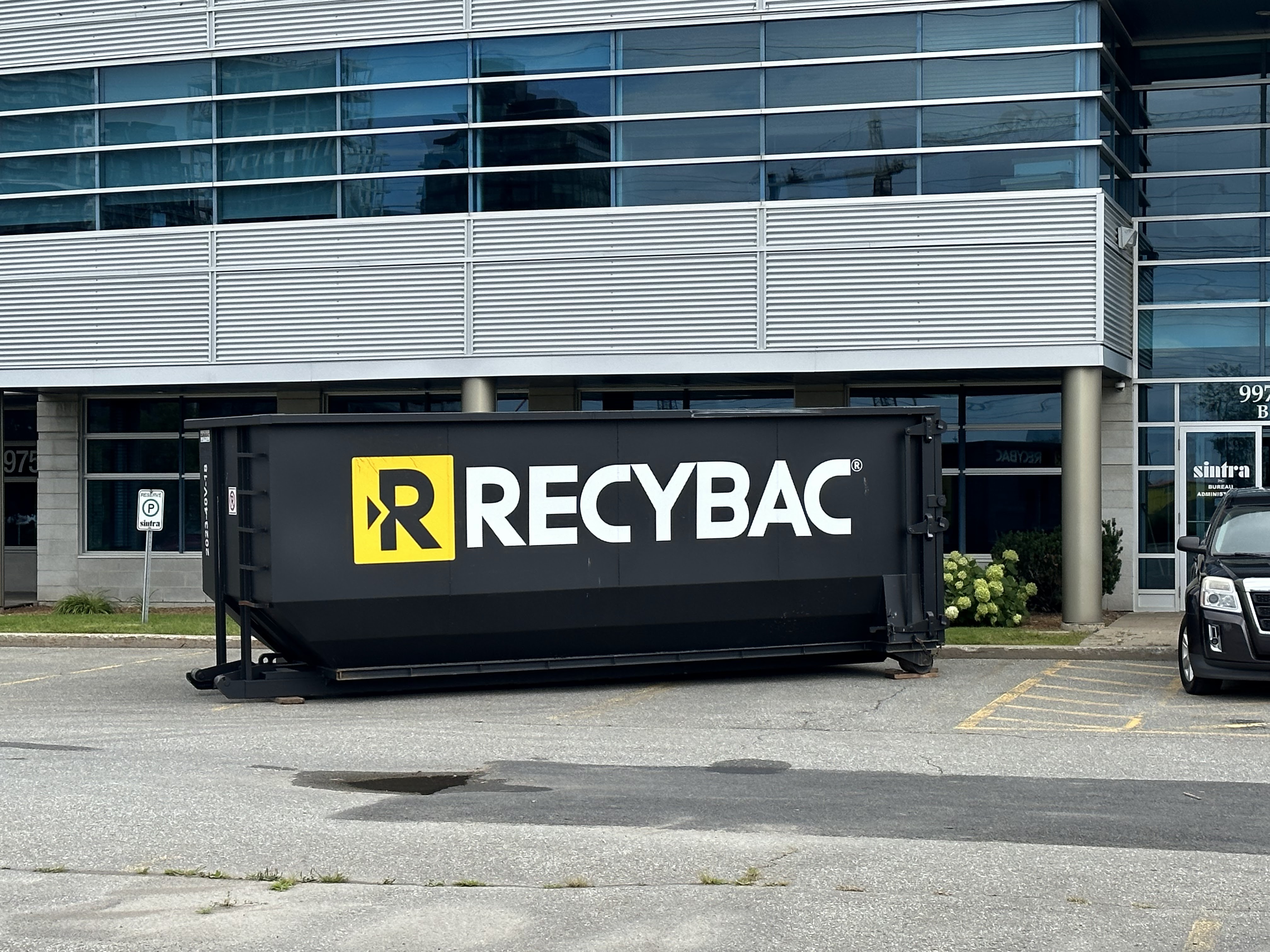 Images Location de conteneur RECYBAC Longueuil
