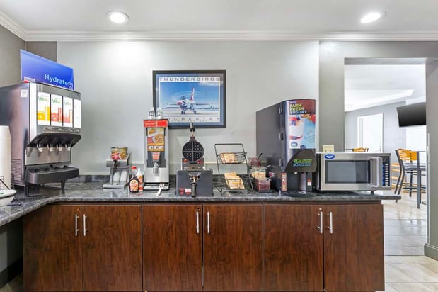 Images Best Western The Inn at Rochester Airport