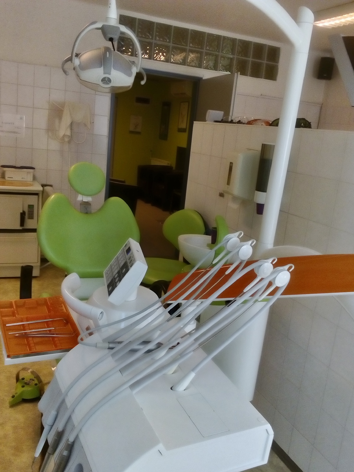 Images Artik Fogászati Centrum Dr. Varga Péter