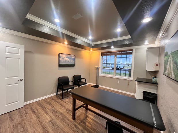 Images Xpress Wellness Urgent Care - Sallisaw