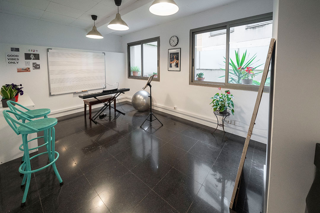 Images Vocal Coach Barcelona