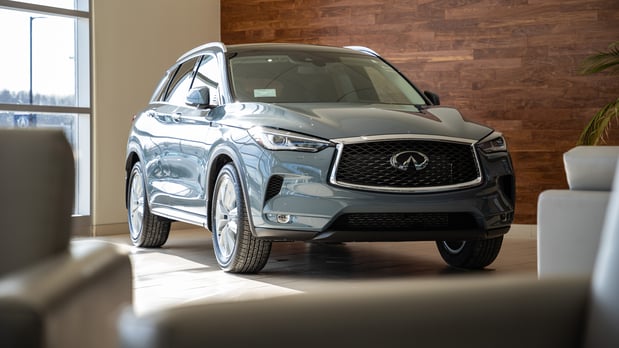 Images Holman INFINITI