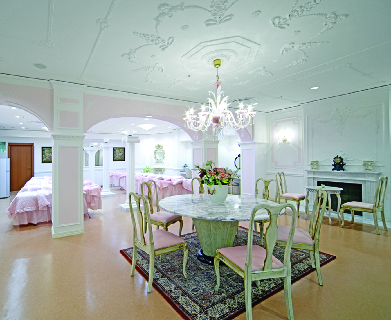 Images 花蔵 まるひろ南浦和店