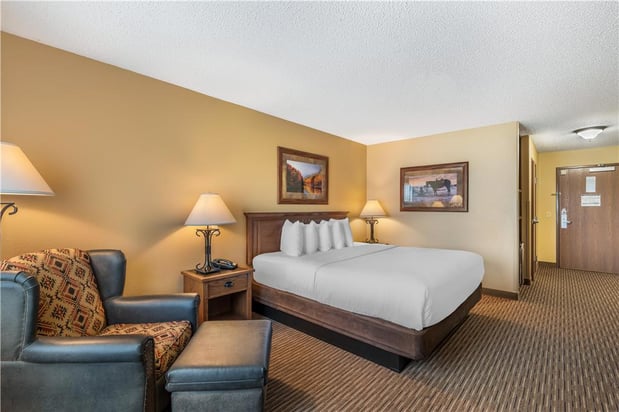 Images Best Western Plus Kelly Inn & Suites