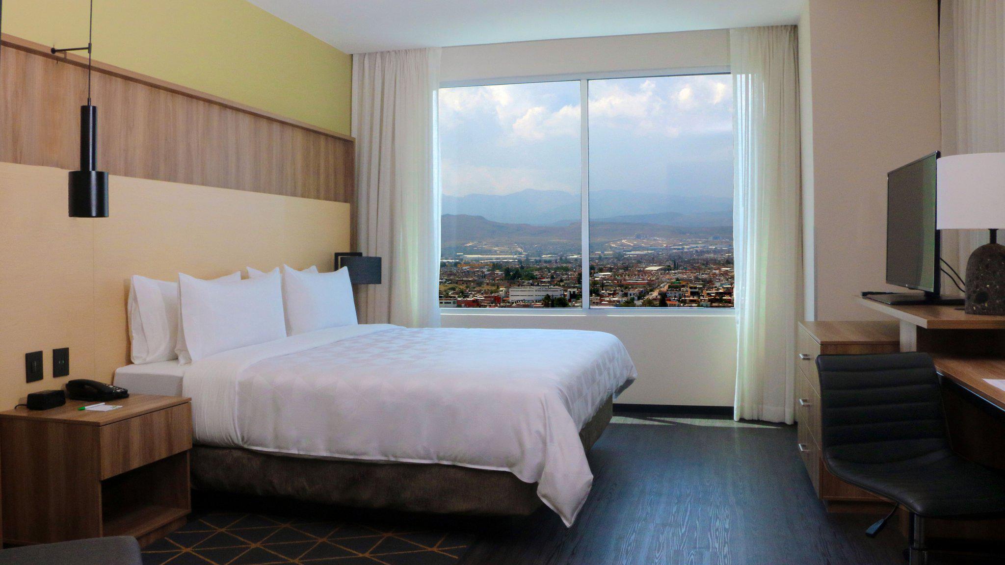Images Holiday Inn San Luis Potosi-Quijote, an IHG Hotel