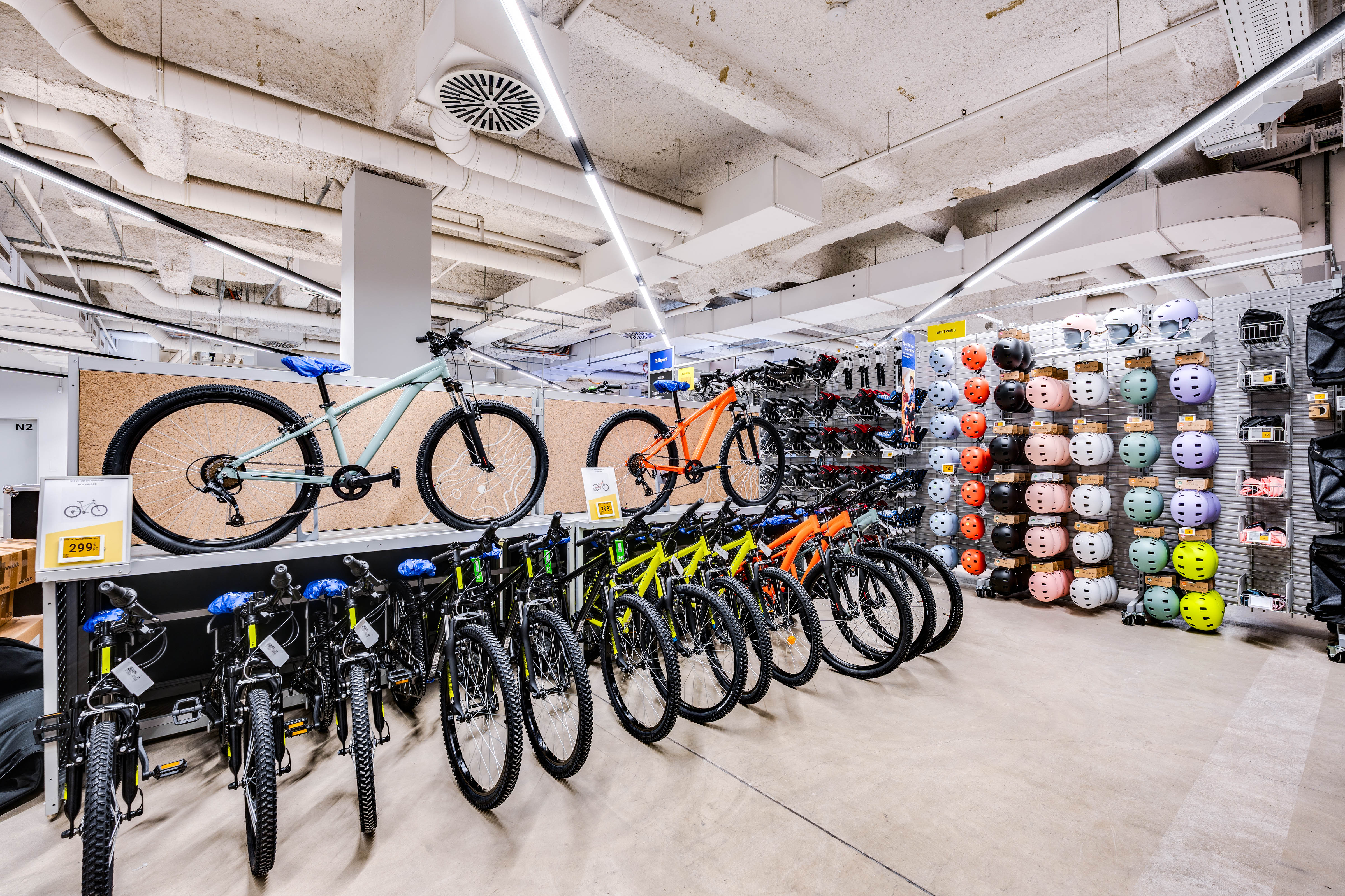 Bilder DECATHLON Nürnberg im WÖHRL