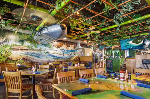 Images Holiday Inn & Suites Clearwater Beach S-Harbourside by IHG