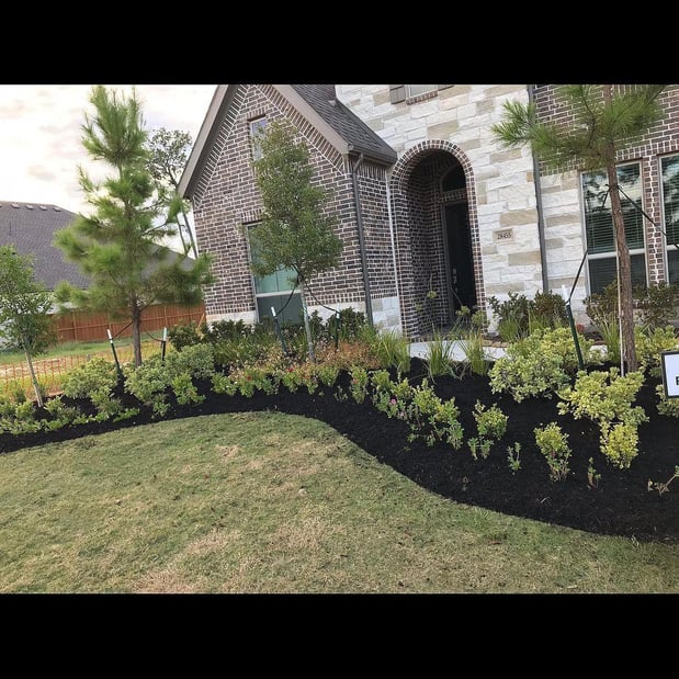 Images GQ Landscaping & Lawn Care Services