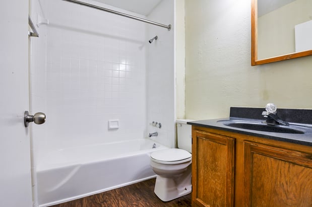 Images Lexington Commons