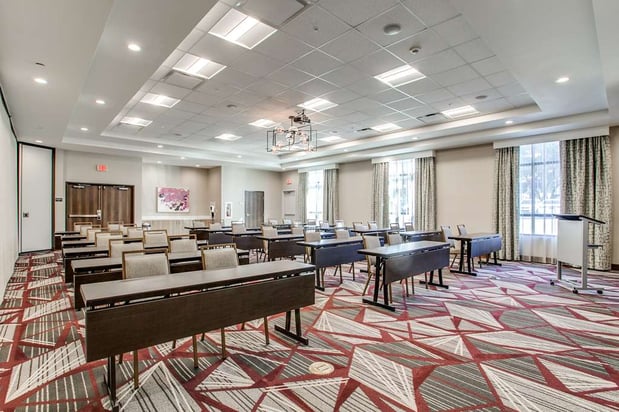 Images Hilton Garden Inn North Dallas Central Expy