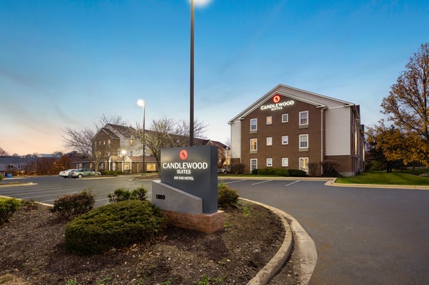 Images Candlewood Suites St. Louis - St. Charles by IHG