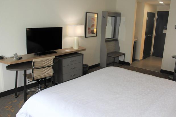 Images Holiday Inn Southaven Central - Memphis, an IHG Hotel