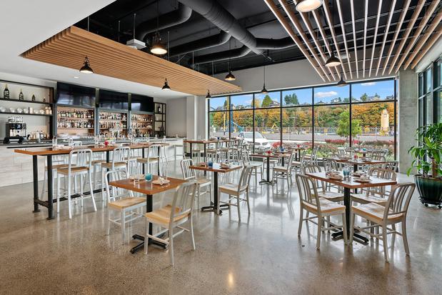 Images Hotel Indigo Seattle Everett Waterfront by IHG