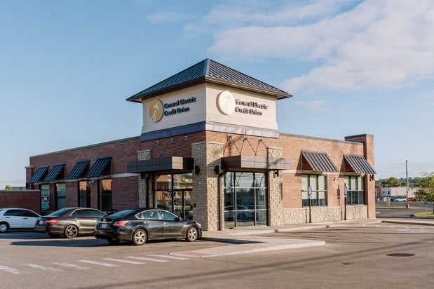 Images General Electric Credit Union (Oakley)
