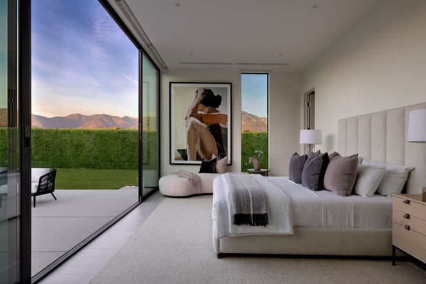Images LINEA Rancho Mirage