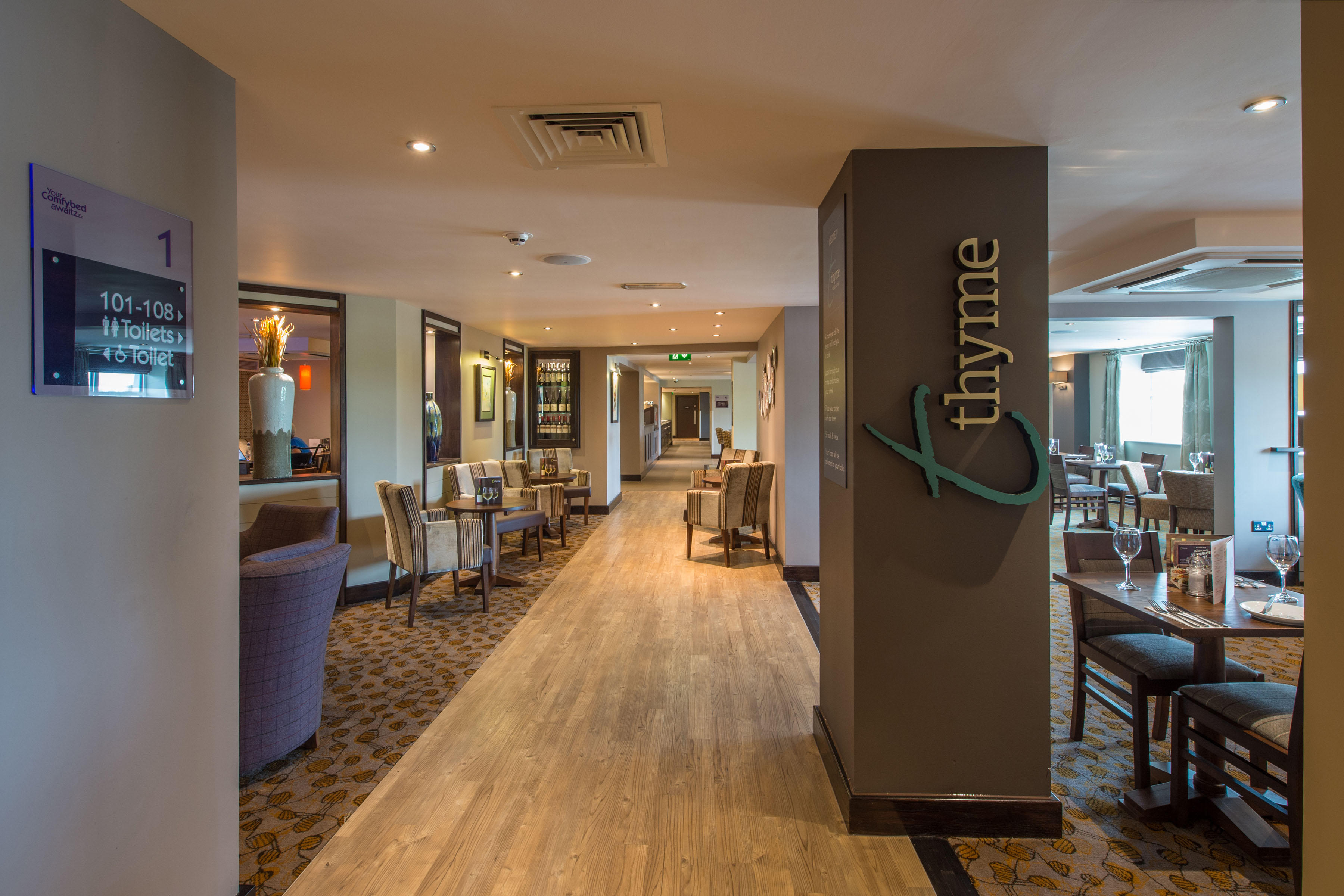 Thyme restaurant Premier Inn London Kingston Upon Thames hotel Kingston Upon Thames 03330 033403