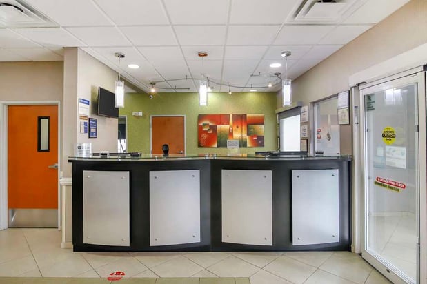 Images Best Western Plus Brunswick Inn & Suites